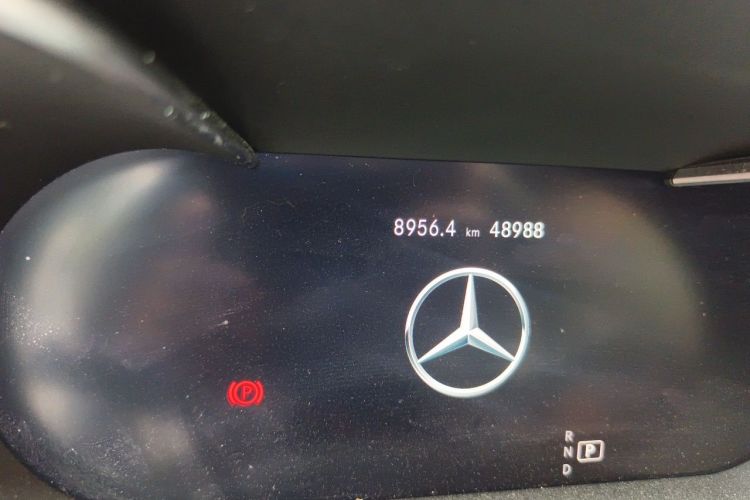 Used Mercedes-Benz C-Class 2021 C 200 L Fashion Edition Sport Version Odometer Close Up