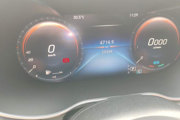 Used Mercedes-Benz C-Class 2021 C 260 Star Edition Odometer Close Up