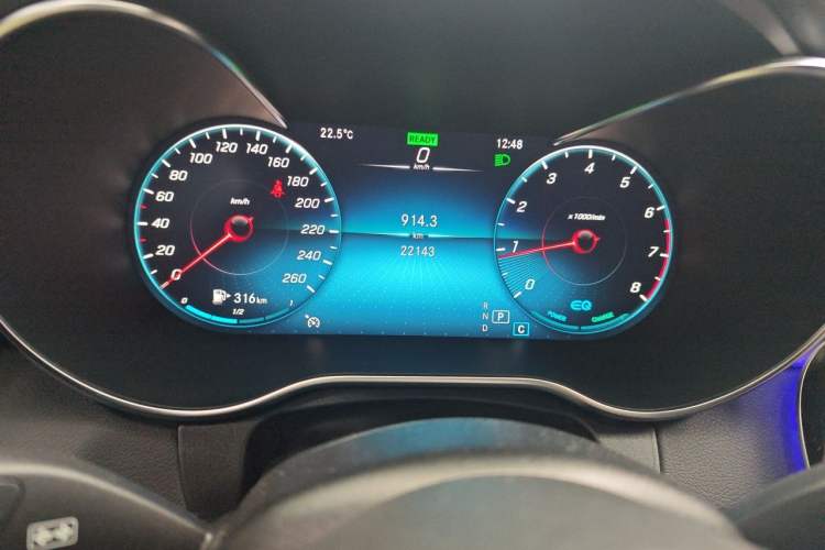 Used Mercedes-Benz C-Class 2021 C 260 Coupe Odometer Close Up