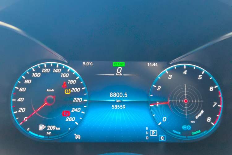 Used Mercedes-Benz C-Class 2021 C 260 L Sport Edition Odometer Close Up
