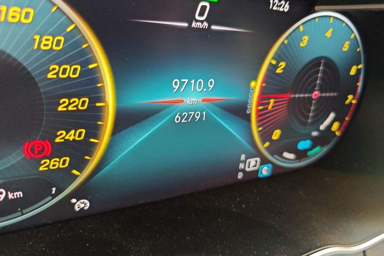 Used Mercedes-Benz C-Class 2021 C 260 L Sport Edition Star Collection Odometer Close Up