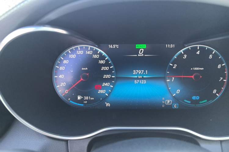 Used Mercedes-Benz C-Class 2021 C 260 L Sport Edition Star Collection Odometer Close Up