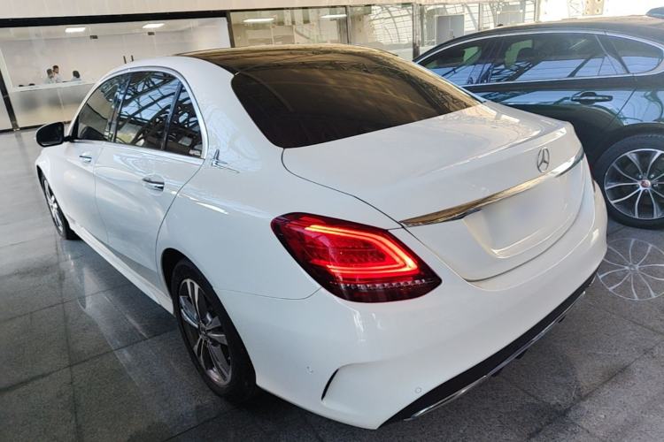 Used Mercedes-Benz C-Class 2021 C 200 L Fashion Edition Sport Version Rear Left 45 Deg