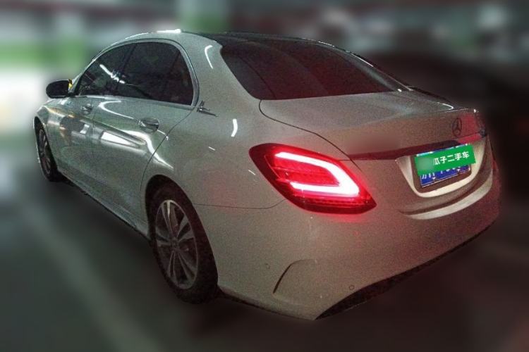 Used Mercedes-Benz C-Class 2021 C 200 L Fashion Edition Sport Version Rear Left 45 Deg