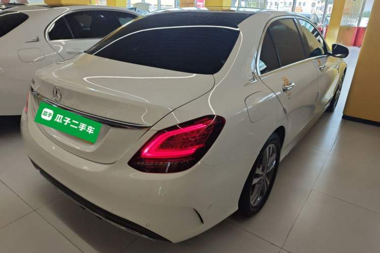 Used Mercedes-Benz C-Class 2021 C 200 L Fashion Edition Sport Version Rear Right 45 Deg