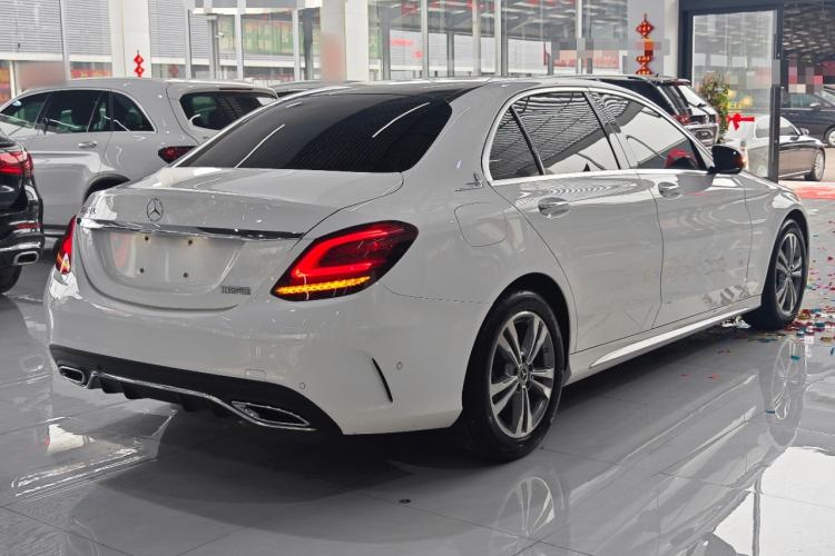 Used Mercedes-Benz C-Class 2021 C 200 L Fashion Edition Sport Version Rear Right 45 Deg