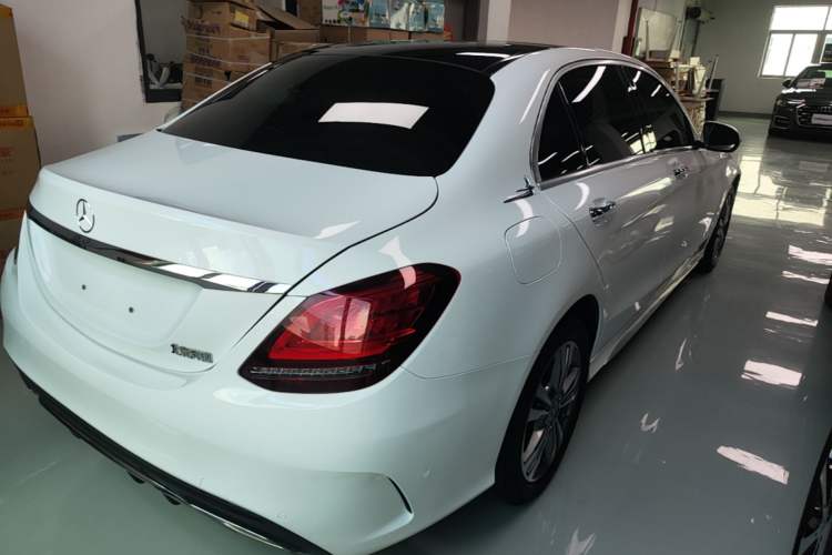 Used Mercedes-Benz C-Class 2021 C 200 L Fashion Edition Sport Version Rear Right 45 Deg
