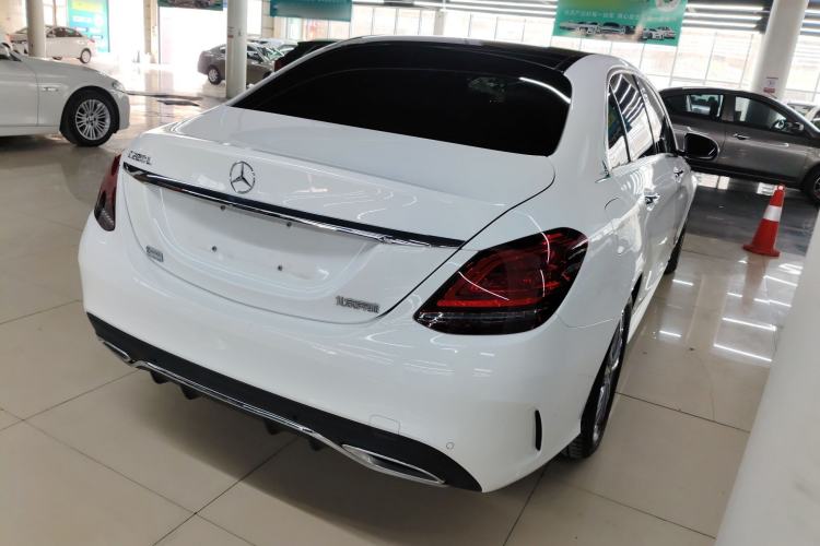 Used Mercedes-Benz C-Class 2021 C 200 L Fashion Edition Sport Version Rear Right 45 Deg