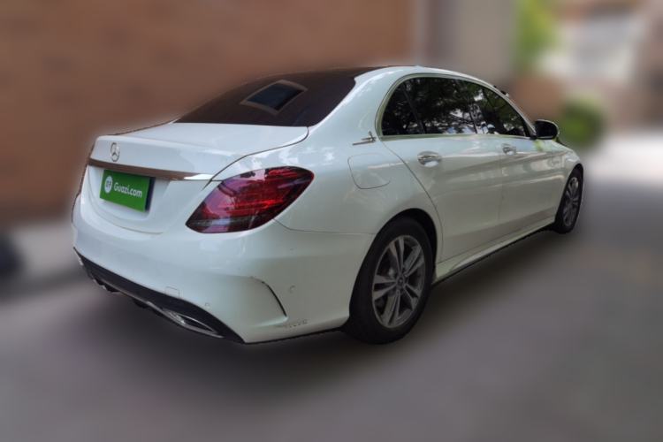 Used Mercedes-Benz C-Class 2021 C 200 L Fashion Model Rear Right 45 Deg