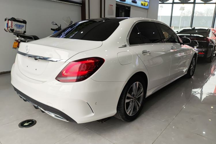 Used Mercedes-Benz C-Class 2021 C 200 L Fashion Edition Sport Version Rear Right 45 Deg
