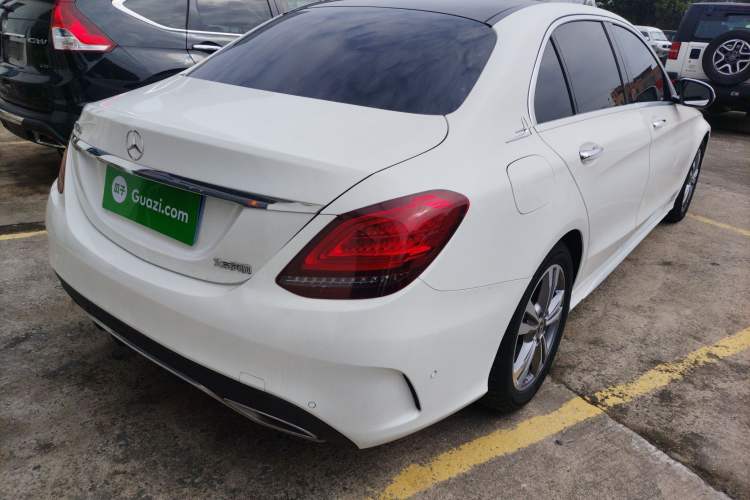 Used Mercedes-Benz C-Class 2021 C 200 L Fashion Edition Sport Version Rear Right 45 Deg