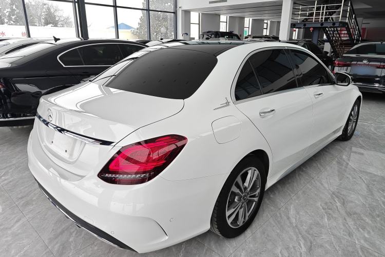 Used Mercedes-Benz C-Class 2021 C 200 L Fashion Edition Sport Version Rear Right 45 Deg