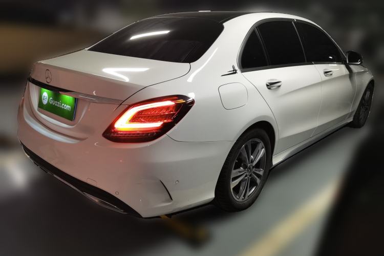 Used Mercedes-Benz C-Class 2021 C 200 L Fashion Edition Sport Version Rear Right 45 Deg