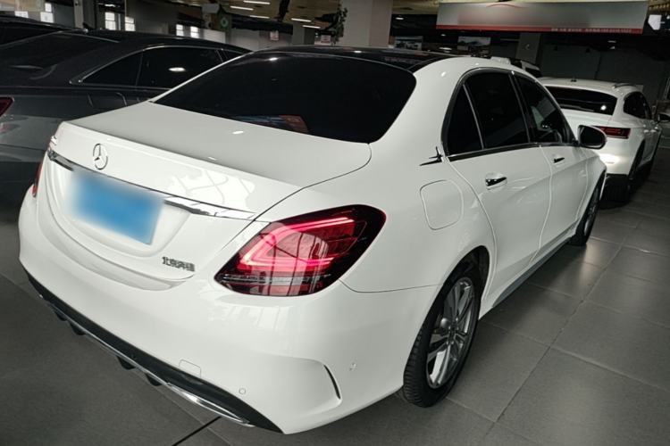 Used Mercedes-Benz C-Class 2021 C 200 L Fashion Edition Sport Version Rear Right 45 Deg