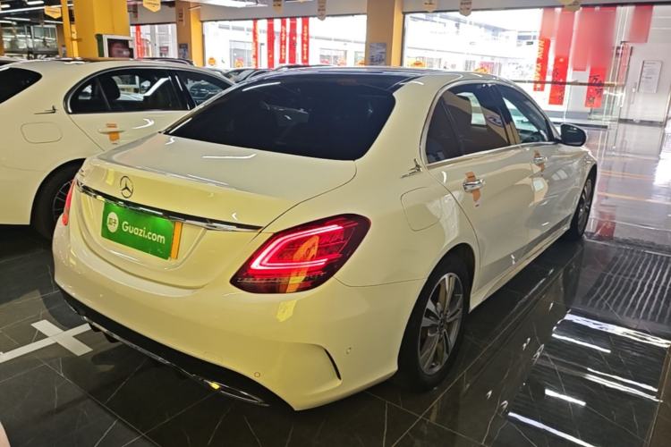 Used Mercedes-Benz C-Class 2021 C 200 L Fashion Edition Sport Version Rear Right 45 Deg