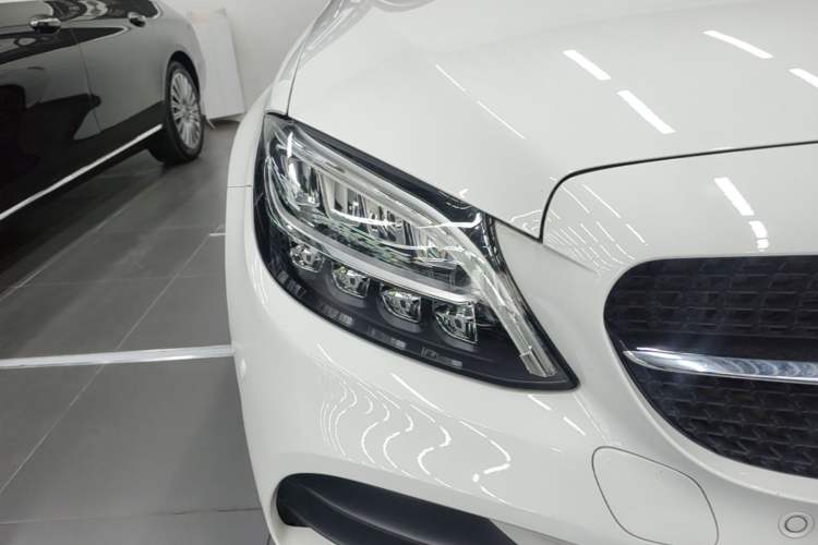 Used Mercedes-Benz C-Class 2021 C 260 L Sport Edition Star Collection Right Front Headlight
