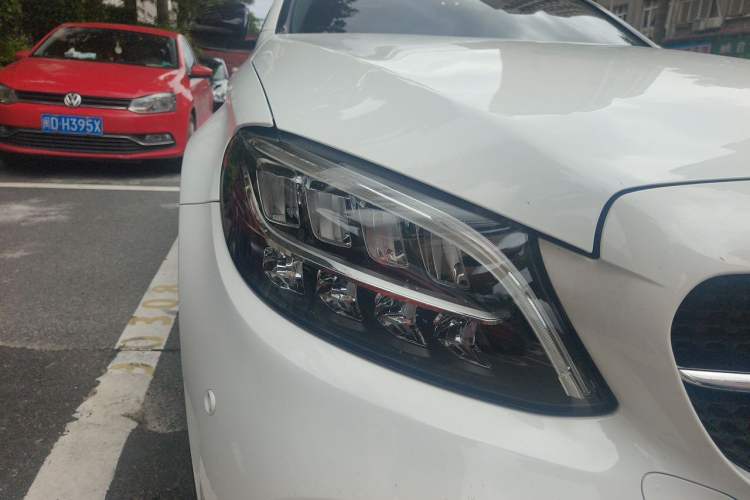 Used Mercedes-Benz C-Class 2021 C 260 L Sport Edition Star Collection Right Front Headlight
