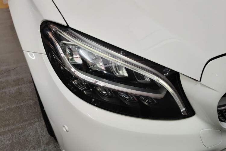 Used Mercedes-Benz C-Class 2021 C 260 L Sport Edition Right Front Headlight
