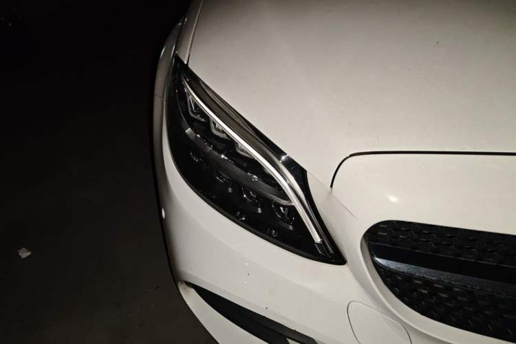 Used Mercedes-Benz C-Class 2021 C 260 L Sport Edition Star Collection Right Front Headlight