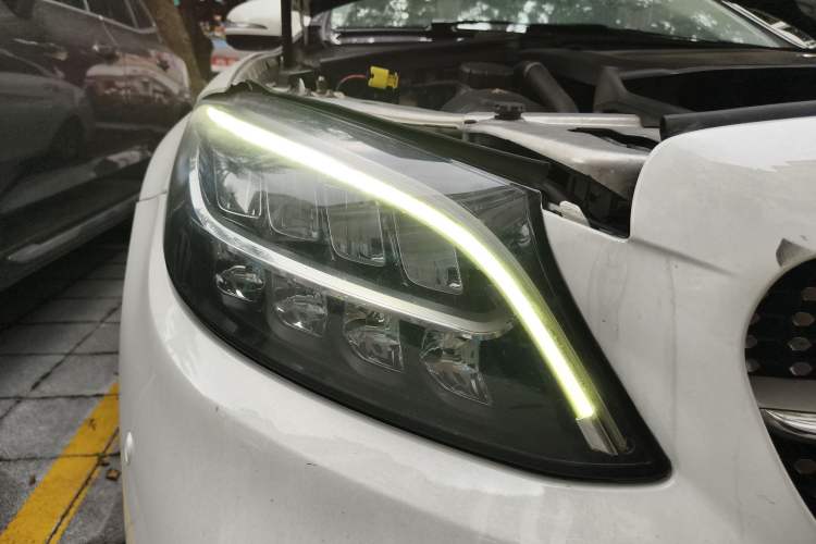 Used Mercedes-Benz C-Class 2021 C 260 L Sport Edition Right Front Headlight