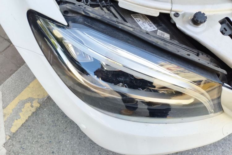 Used Mercedes-Benz C-Class 2021 C 260 L Sport Edition Star Collection Right Front Headlight