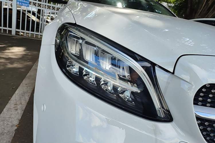 Used Mercedes-Benz C-Class 2021 C 260 L Sport Edition Right Front Headlight