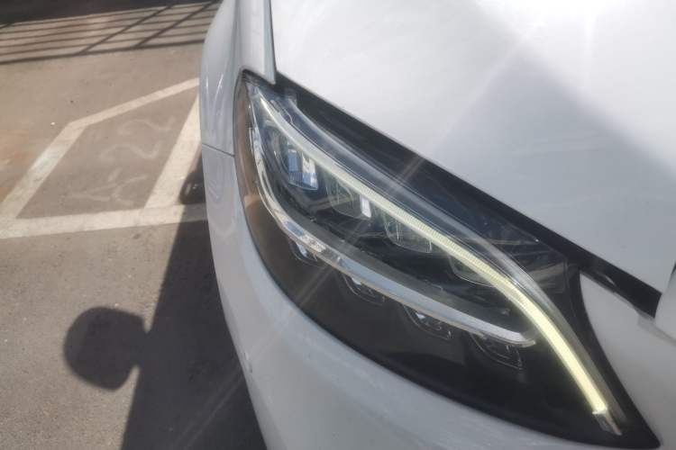 Used Mercedes-Benz C-Class 2021 C 200 L Fashion Edition Sport Version Right Front Headlight