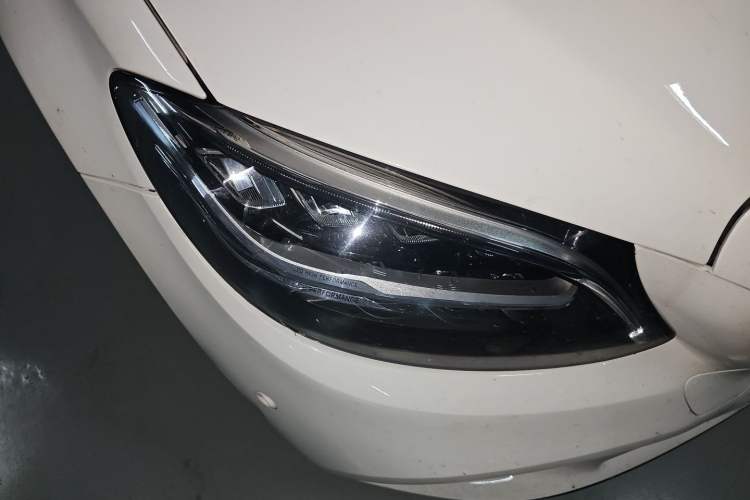 Used Mercedes-Benz C-Class 2021 C 260 Star Edition Right Front Headlight