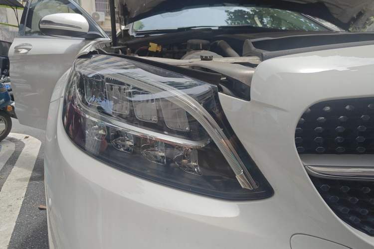 Used Mercedes-Benz C-Class 2021 C 260 L Sport Edition Right Front Headlight