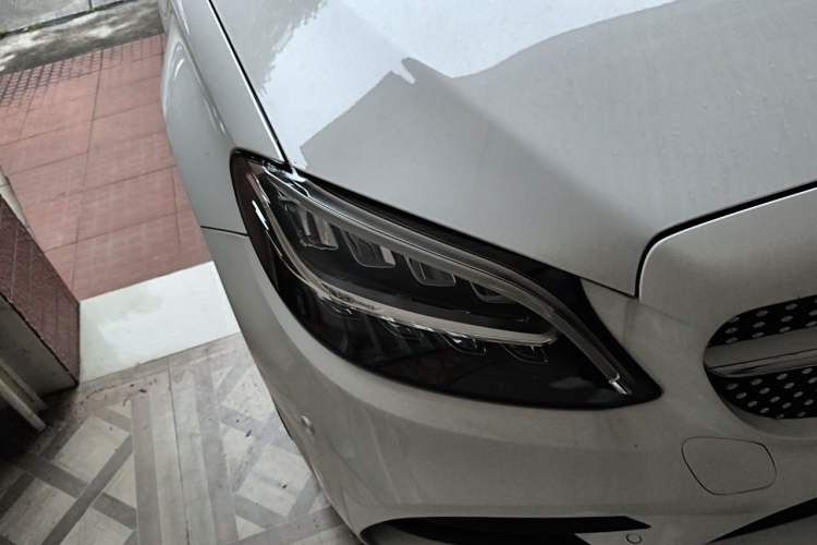 Used Mercedes-Benz C-Class 2021 C 200 L Fashion Edition Sport Version Right Front Headlight