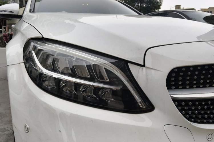 Used Mercedes-Benz C-Class 2021 C 200 L Fashion Edition Sport Version Right Front Headlight