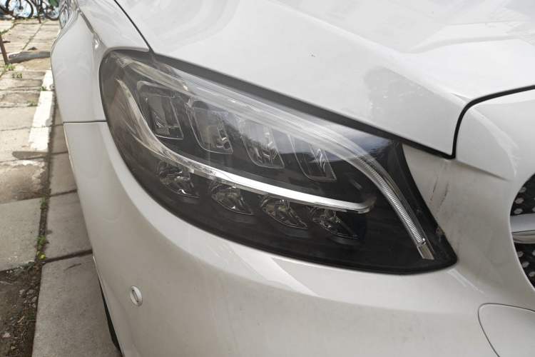 Used Mercedes-Benz C-Class 2021 C 200 L Fashion Edition Sport Version Right Front Headlight