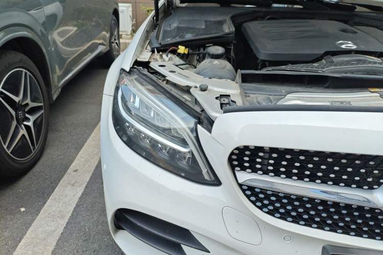 Used Mercedes-Benz C-Class 2021 C 200 L Fashion Edition Sport Version Right Front Headlight