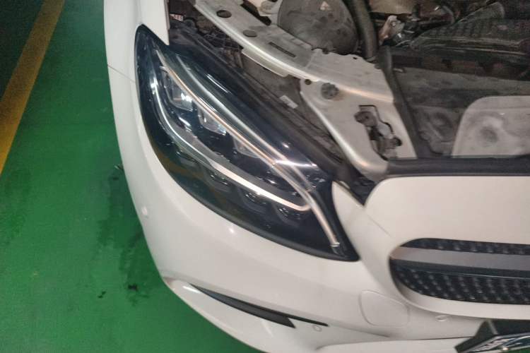 Used Mercedes-Benz C-Class 2021 C 260 L Sport Edition Right Front Headlight