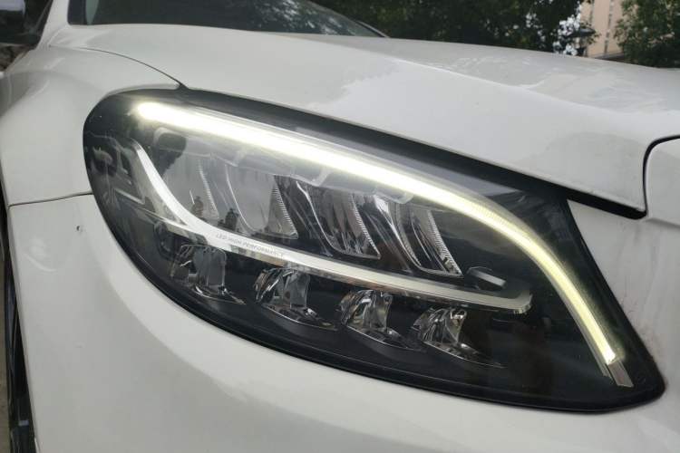 Used Mercedes-Benz C-Class 2021 C 260 L Sport Edition Star Collection Right Front Headlight