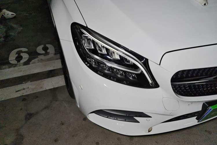 Used Mercedes-Benz C-Class 2021 C 260 L Sport Edition Star Collection Right Front Headlight