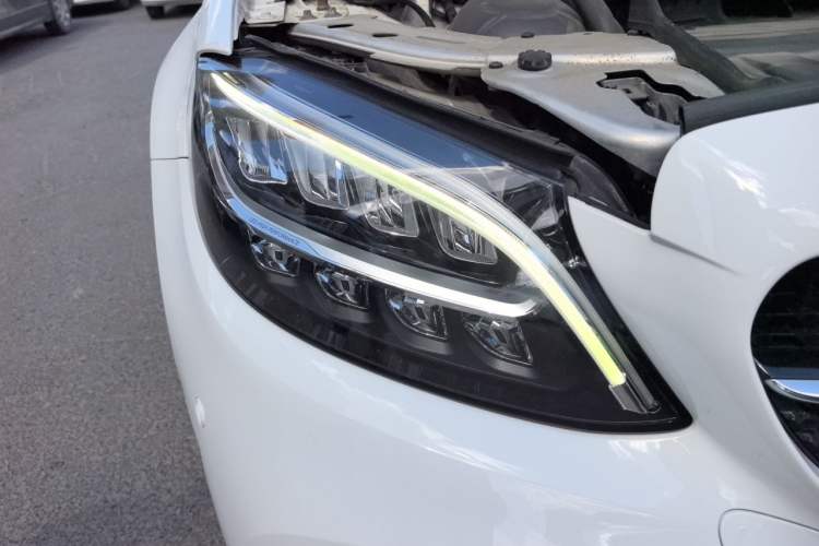 Used Mercedes-Benz C-Class 2021 C 260 L Sport Edition Star Collection Right Front Headlight