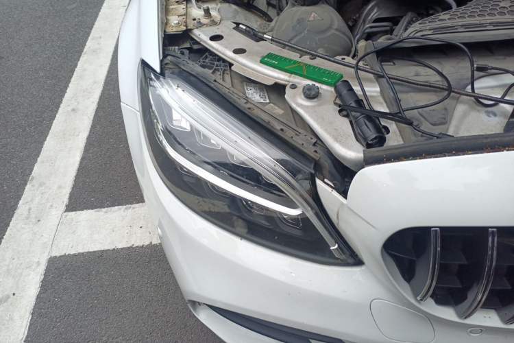 Used Mercedes-Benz C-Class 2021 C 200 L Fashion Edition Sport Version Right Front Headlight