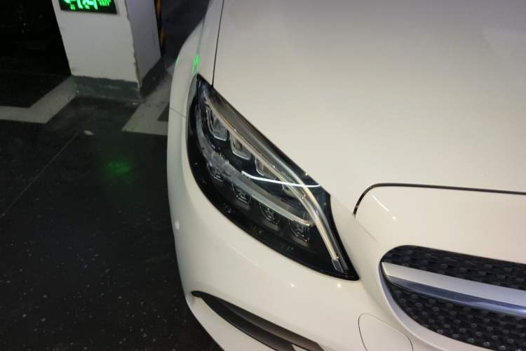 Used Mercedes-Benz C-Class 2021 C 200 L Fashion Edition Sport Version Right Front Headlight