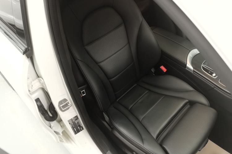 Used Mercedes-Benz C-Class 2021 C 260 L Sport Edition Star Collection Right Front Seat