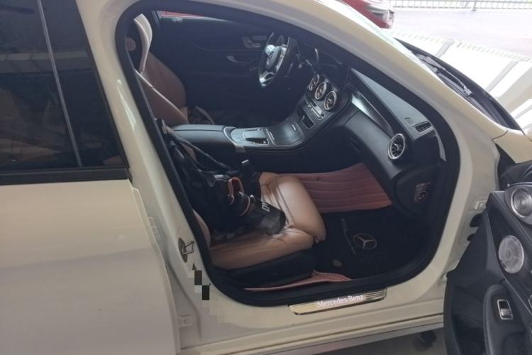 Used Mercedes-Benz C-Class 2021 C 260 L Sport Edition Star Collection Right Front Seat