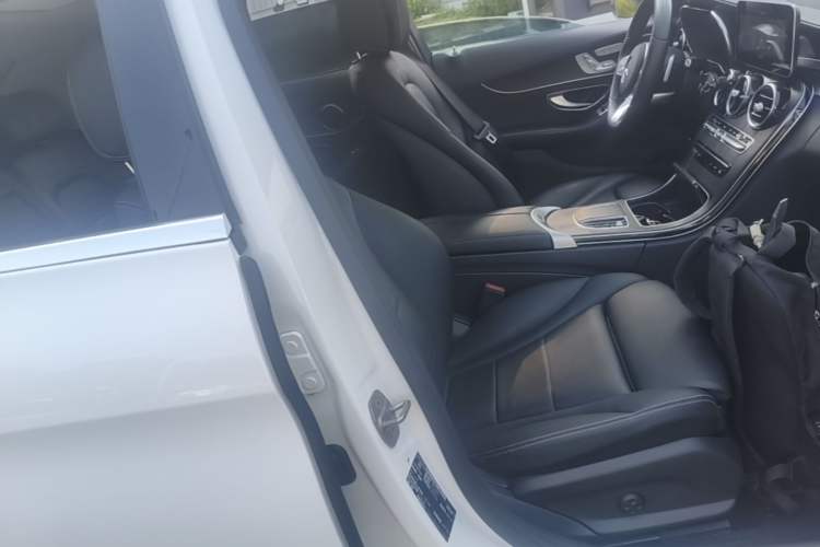 Used Mercedes-Benz C-Class 2021 C 260 L Sport Edition Right Front Seat