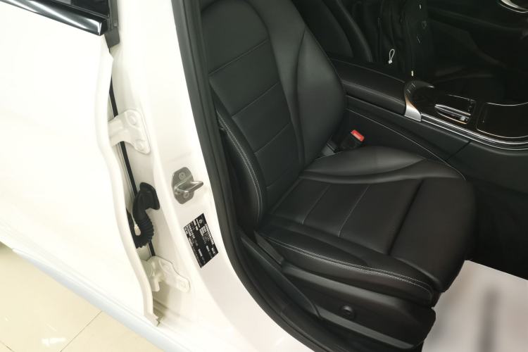 Used Mercedes-Benz C-Class 2021 C 260 L Sport Edition Star Collection Right Front Seat