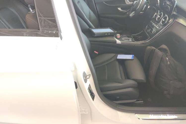 Used Mercedes-Benz C-Class 2021 C 260 L Sport Edition Star Collection Right Front Seat