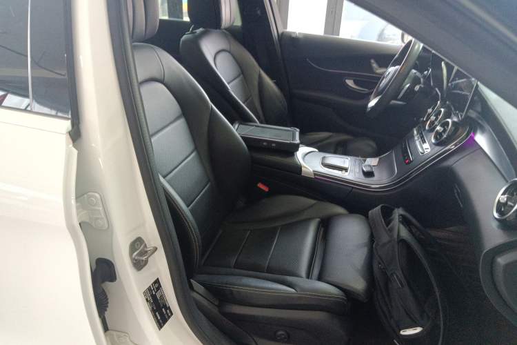 Used Mercedes-Benz C-Class 2021 C 200 L Fashion Edition Sport Version Right Front Seat