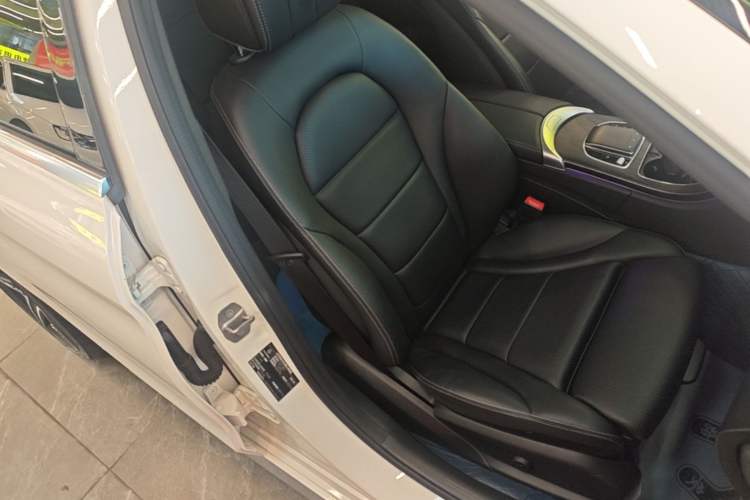 Used Mercedes-Benz C-Class 2021 C 260 L Sport Edition Right Front Seat