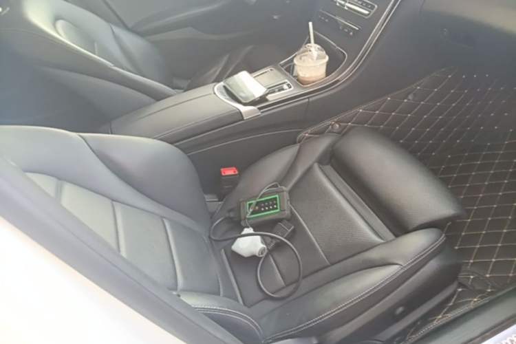 Used Mercedes-Benz C-Class 2021 C 200 L Fashion Edition Sport Version Right Front Seat