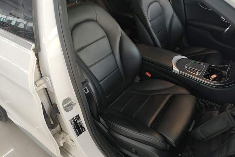 Used Mercedes-Benz C-Class 2021 C 260 L Sport Edition Right Front Seat