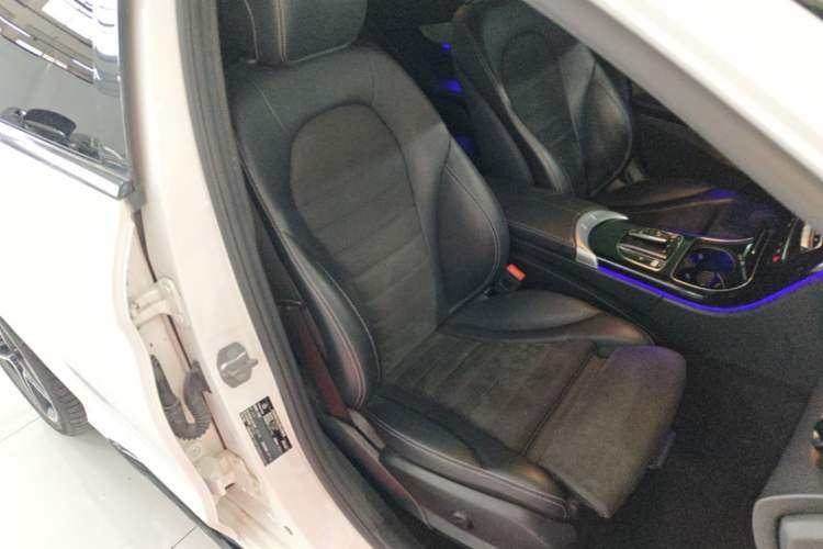 Used Mercedes-Benz C-Class 2021 C 260 Star Edition Right Front Seat