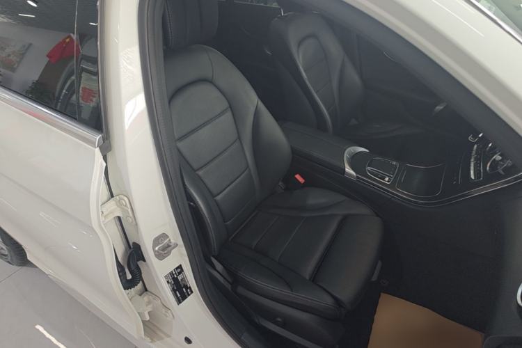Used Mercedes-Benz C-Class 2021 C 200 L Fashion Edition Sport Version Right Front Seat